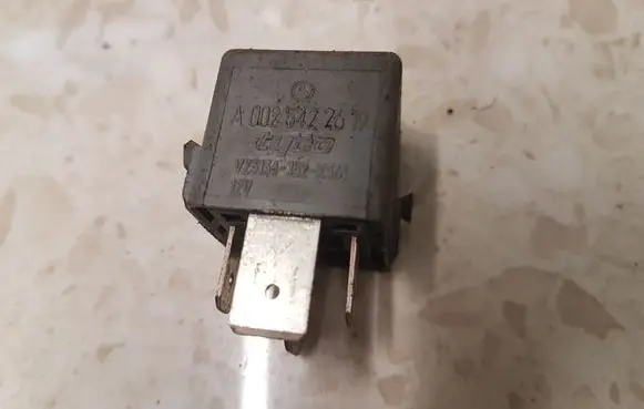 Mercedes-Benz ML W163 Other relay A0025422619