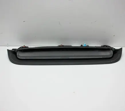 KIA Stinger Third/center stoplight 92700J5