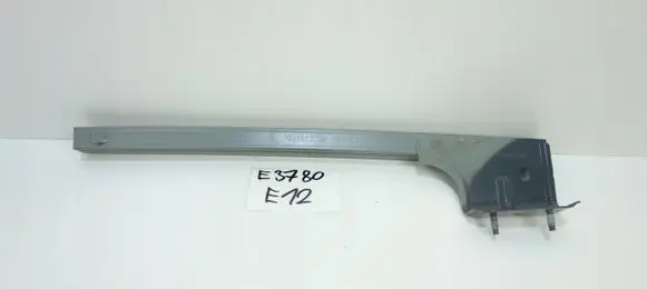 Renault Trafic III (X82) Front door windshield rail 802168772R