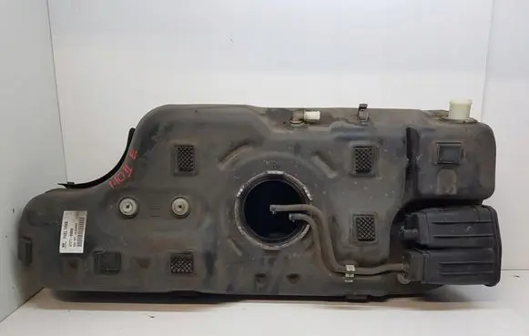 Hyundai i10 Fuel tank 31171-B9000