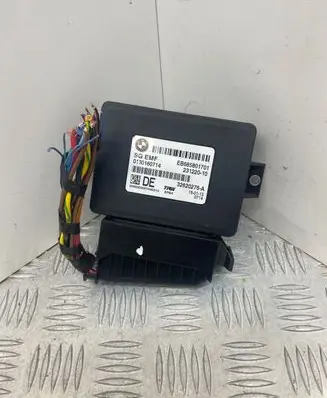 BMW 5 F10 F11 Hand brake control module 6858017 0130160714 32620276A