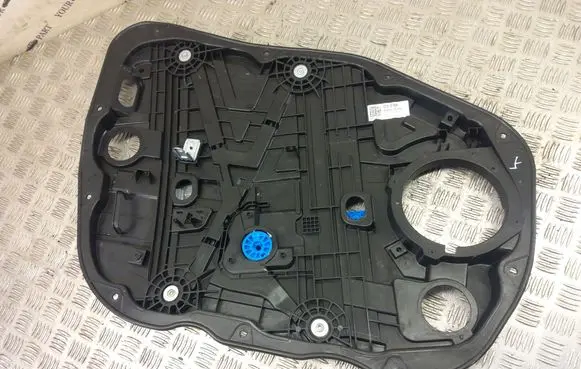 KIA Niro Front window lifting mechanism without motor 82470g5100