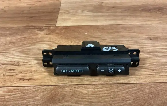 Honda Civic Other switches/knobs/shifts M30084