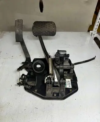 Mercedes-Benz A W168 Pedal assembly A1682904001