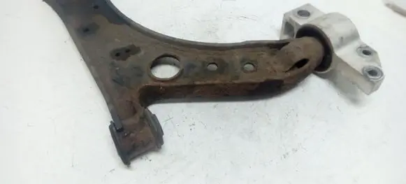 Volkswagen Golf Plus Front lower control arm/wishbone