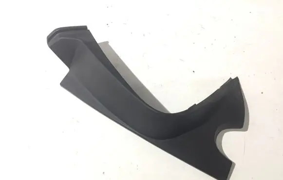Renault Zoe Rear/tail light trim molding 