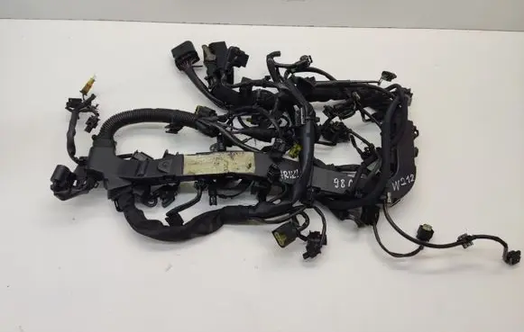 Mercedes-Benz E W212 Engine installation wiring loom A6511590625 A6510101143