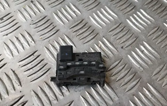 Volkswagen Golf V Steering angle sensor 1K0959654