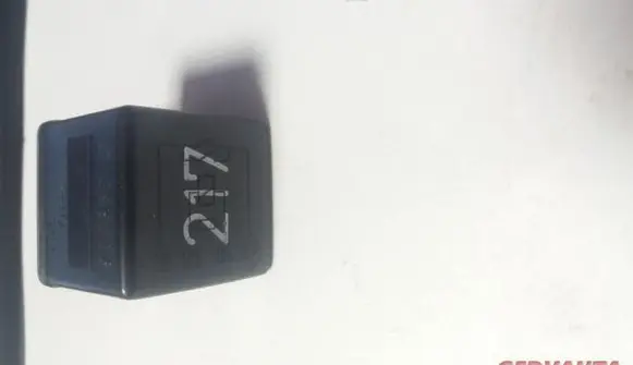 Audi A6 S6 C5 4B Other relay 443951253S