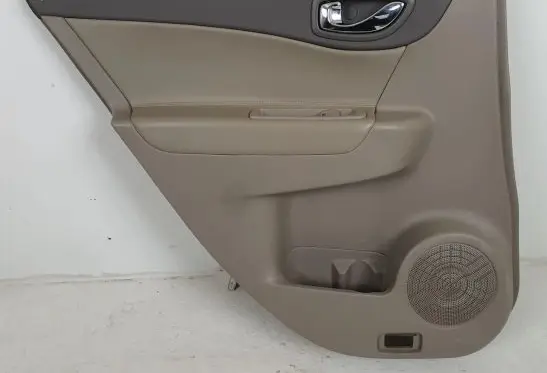 Renault Koleos I Rear door card panel trim