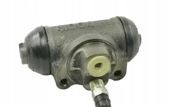 Isuzu D-Max Rear brake cylinder 97127616