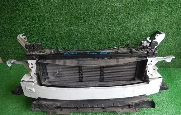 Volvo XC40 Front piece kit 