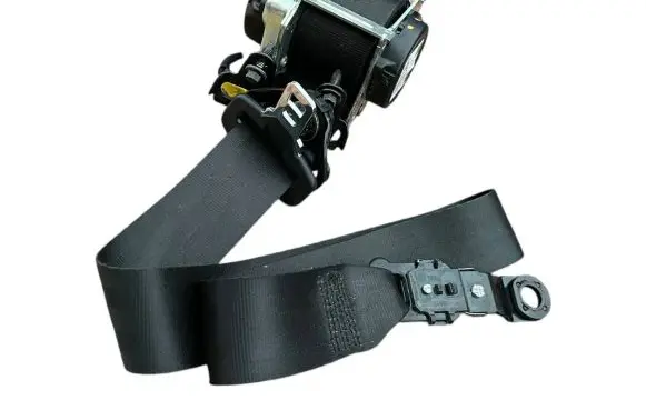 Volvo V40 Front seatbelt 31390454 21012014 619946000