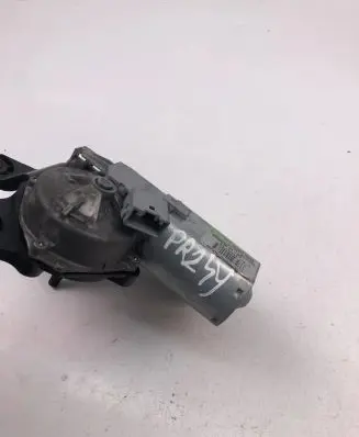 BMW X1 E84 Wiper motor 2990856