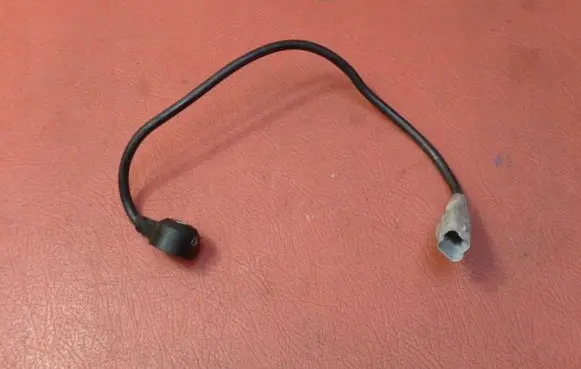 Land Rover Discovery 3 - LR3 Detonation knock sensor 4R8Q12A699AB