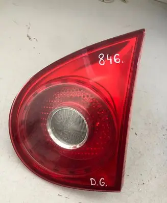 Volkswagen Golf V Tailgate rear/tail lights 89031783