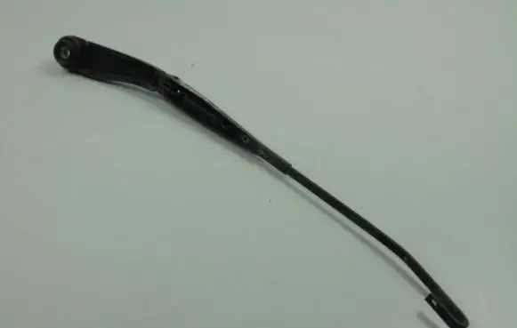 Chrysler Sebring (JS) Front wiper blade arm 05303715AB