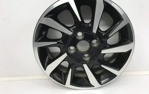 Toyota Aygo X R15 alloy rim PW457-0H012