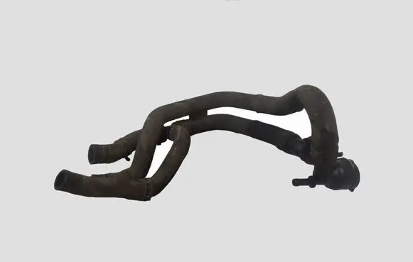 Volkswagen Polo V 6R Engine coolant pipe/hose
