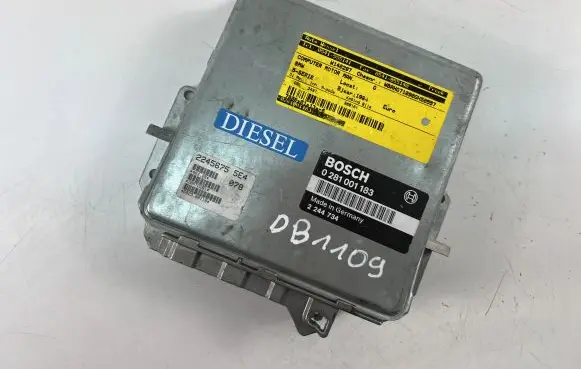 BMW 5 E34 Engine control unit/module ECU 2244734