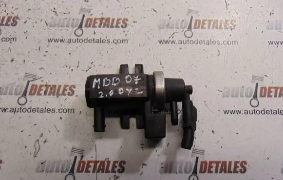 Mercedes-Benz B W245 Turbo solenoid valve A0051535528