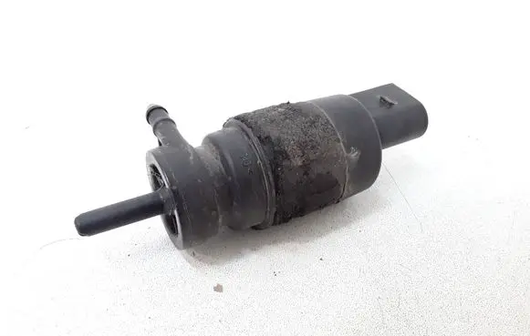 Audi A6 S6 C6 4F Windscreen/windshield washer pump 1J5955651
