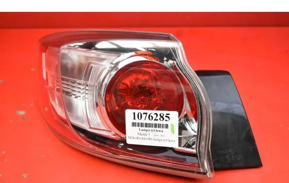 Mazda 3 II Rear/tail lights BBN751160