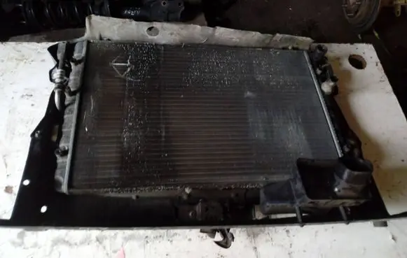 Volkswagen Fox Coolant radiator