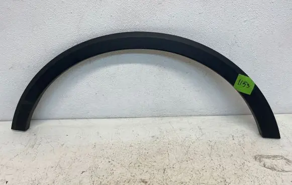 MG ZS Rear arch trim 10734147 731147