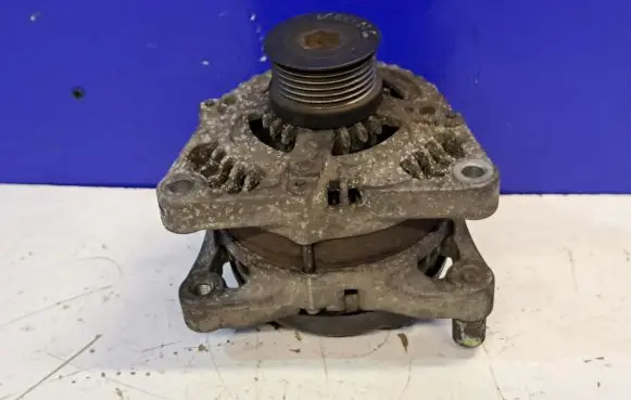 Volvo S40 Generator/alternator 36050997 1042103523