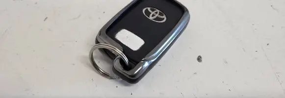 Toyota Verso Ignition key/card 