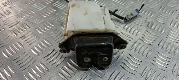 Honda FR-V Loading door lock 