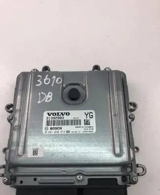 Volvo V60 Engine control unit/module ECU 31392983