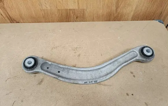 Mercedes-Benz C AMG W205 Rear control arm A2043500232