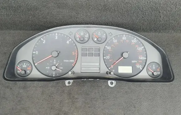 Audi A6 S6 C5 4B Speedometer (instrument cluster) 4B0919910E