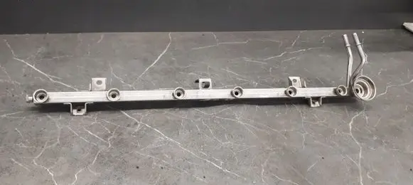 BMW 5 E39 Fuel main line pipe
