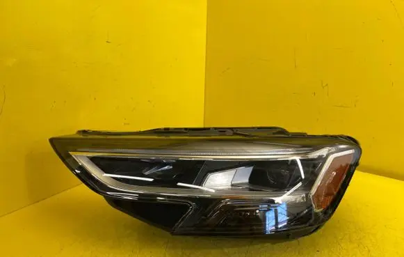 Audi A8 S8 D5 Headlight/headlamp 4n0941033e