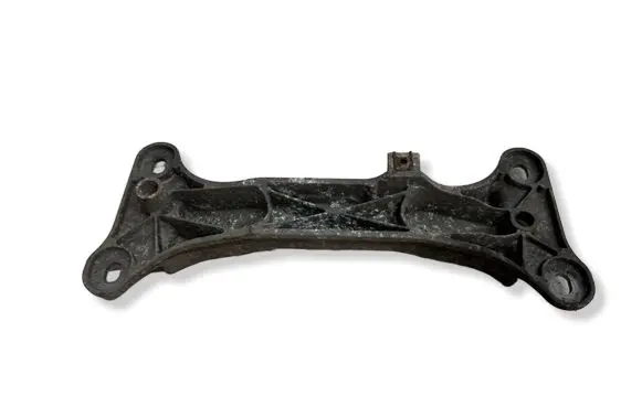 BMW 3 E92 E93 Engine mounting bracket 778058