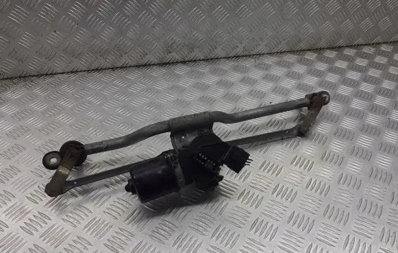 Dacia Logan I Front wiper linkage 