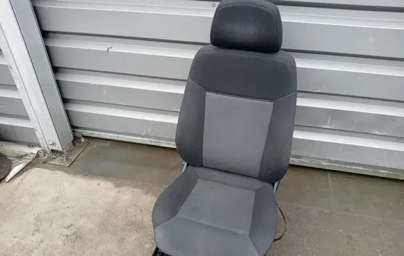 Opel Zafira B Front passenger seat 