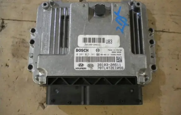 Hyundai Getz Engine control unit/module 0281013141
