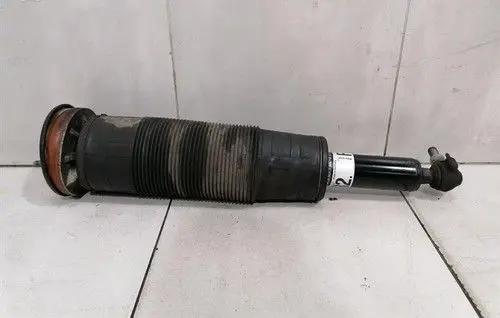 Mercedes-Benz S W221 Front shock absorber actuator solenoid A2213208413