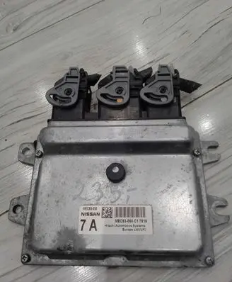 Nissan Note (E11) Engine control unit/module ECU MEC93-050
