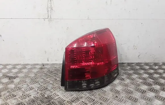 Opel Signum Rear/tail lights 13191350