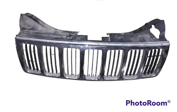 Jeep Grand Cherokee (WK) Front grill 5JF94TRMAE