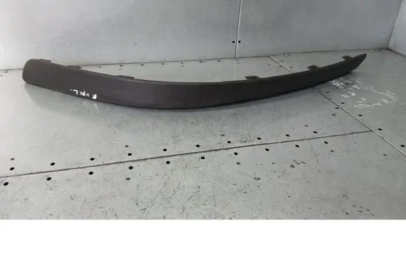 Volvo V70 Front bodywork piece 