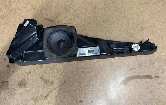 BMW 5 E39 Front door speaker 65138360776 5112148B 4913430764