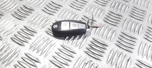 Suzuki SX4 S-Cross Ignition key/card TS008 61M