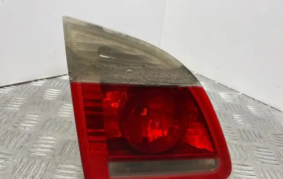 BMW 5 E60 E61 Tailgate rear/tail lights 6935325 6925893