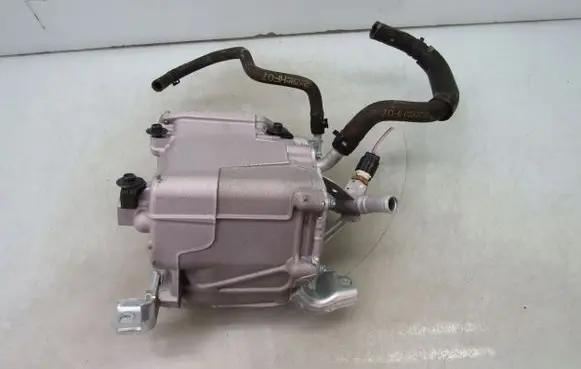 Mazda CX-30 Fuel cooler (radiator) HF0113565C A120G30D029